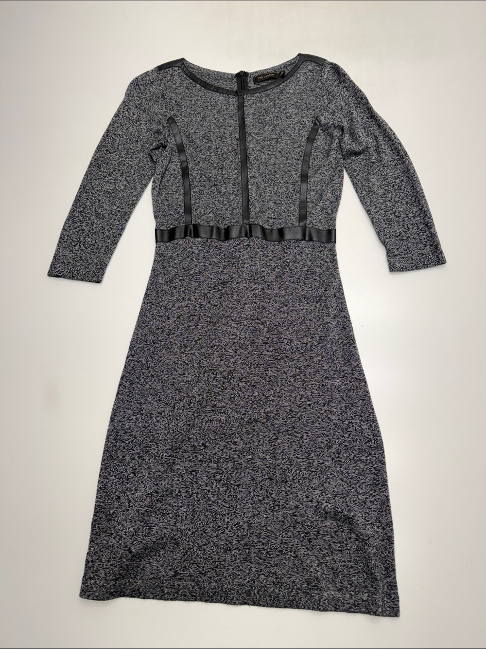THE LIMITED Women’s Small Charcoal Gray / Black Stretchy Dress